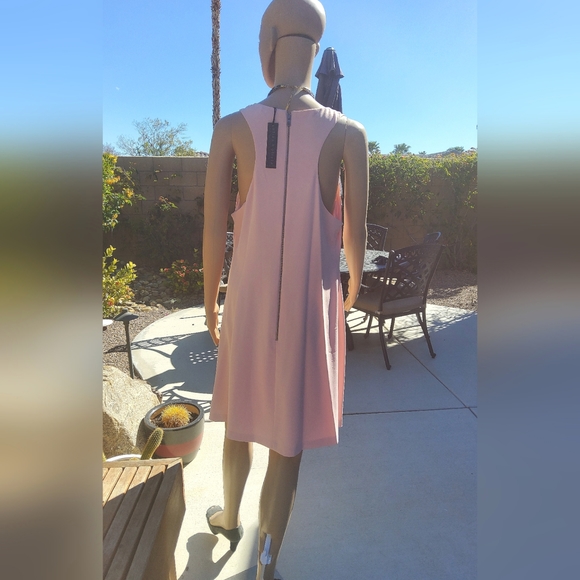 ALICE & OLIVIA NWT- Harmony Mini Racerback Dress in Blush - Picture 4 of 14